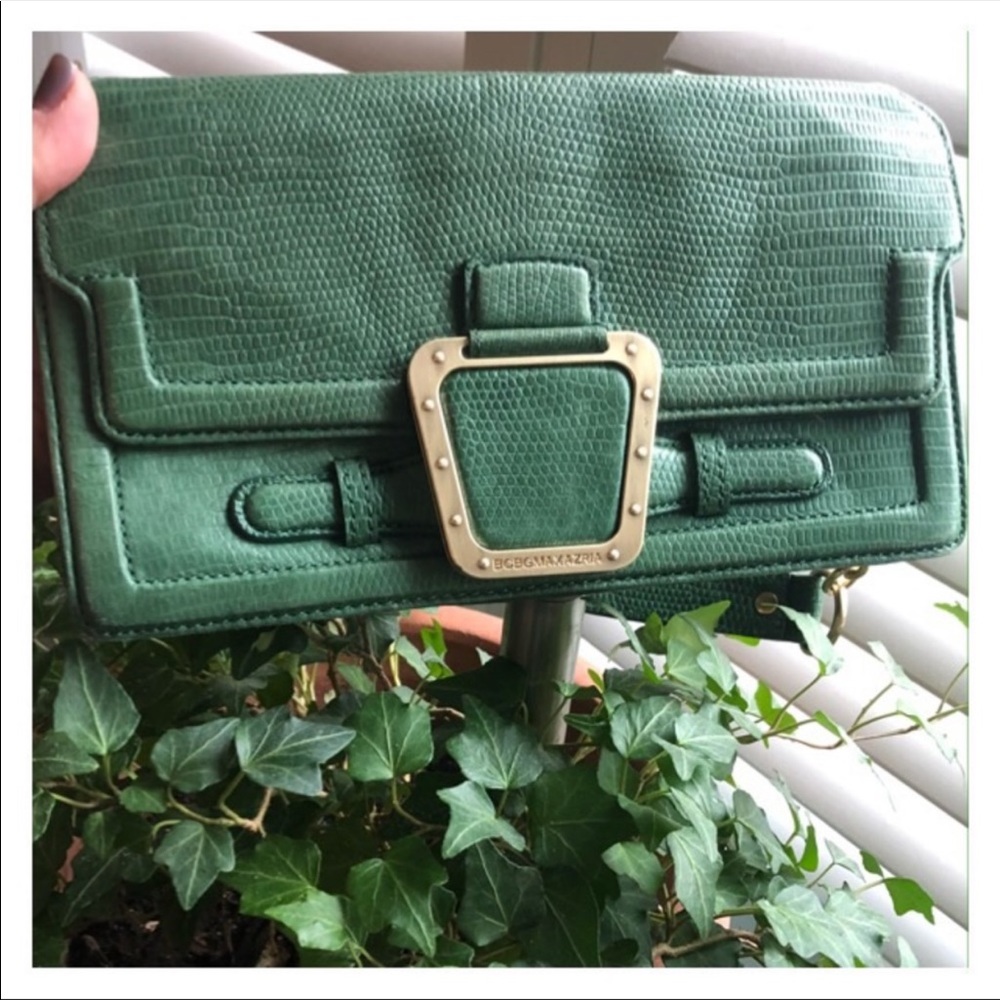 BCBGMAXAZRIA Vintage classic green leather handbag